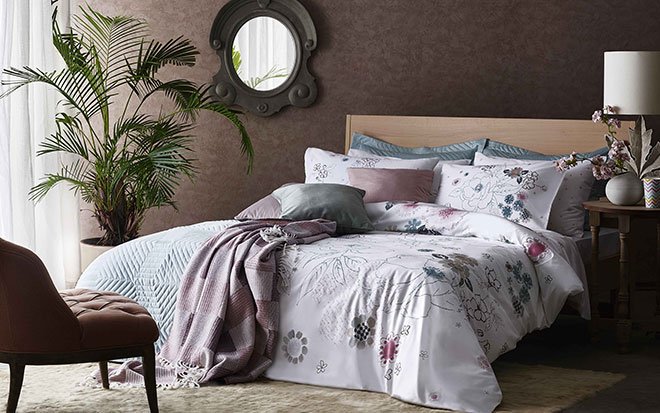 Linens ‘rafları boşaltıyor’
