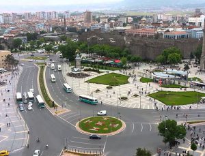 Kayseri’de 8,5 milyonluk satış