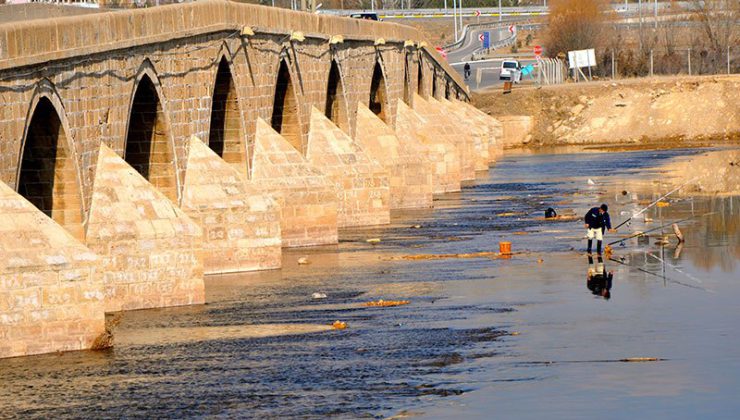 Kızılırmak Köprüsü’ne 125 bin TL ödüllü yarışma