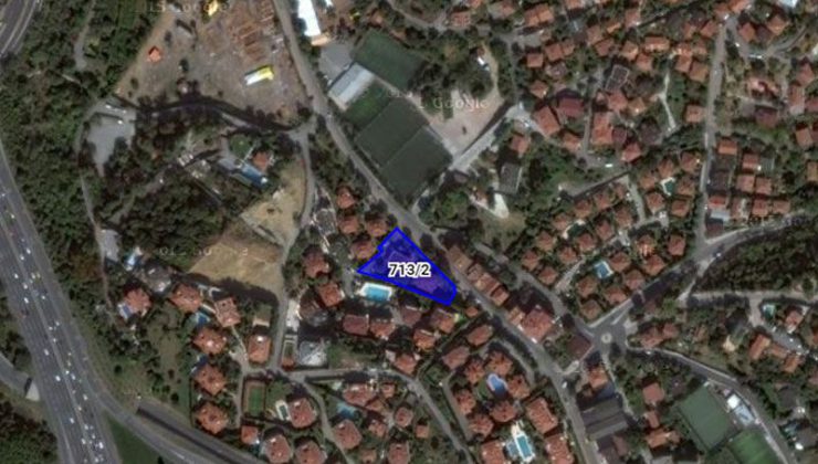 İstanbul’da 2 milyon liralık tripleks villa