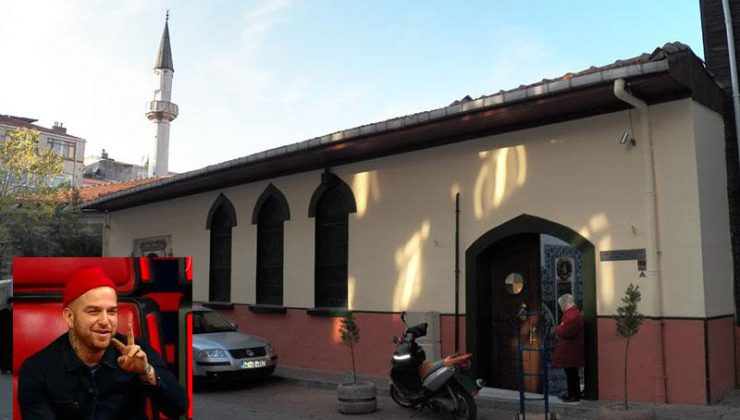 Athena'nın solisti Gökhan Özoğuz'un Fatih’te ev aldı