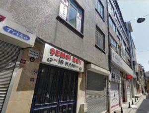 Eminönü Şemsibey İşhanı'nda satılık kat!