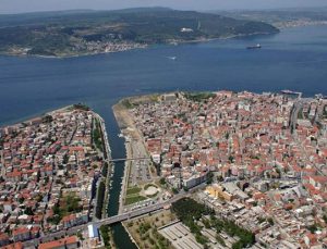 Çanakkale'de 16 milyon TL'lik bina