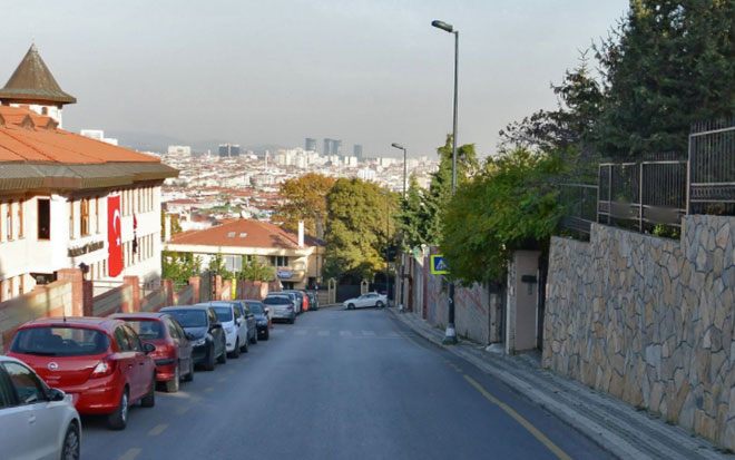 Çamlıca’da 17 milyon liraya icradan satılık tripleks villa