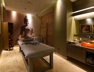 Kulak masajını The Plaza Hotel İstanbul’da deneyin