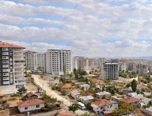 Kentsel dönüşümde arsa payları sorunu çözülemiyor, sadece öteleniyor