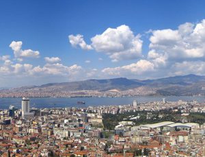 İzmir’de kat karşılığı inşaat yaptırılacak