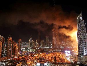 Dubai Address Hotel'de çıkan yangın 20 katı sardı
