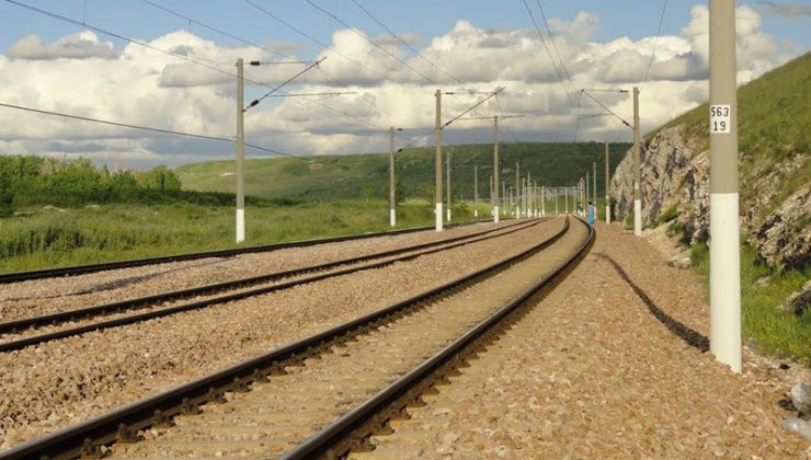 Bakü-Tiflis-Kars Demiryolu’nda ilk sefer 2017'de