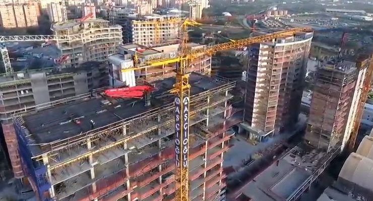 Selenium Retro’nun havadan çekilmiş videosu burada