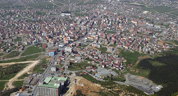 Arnavutköy’de bir ev parası üç arsa aldırıyor