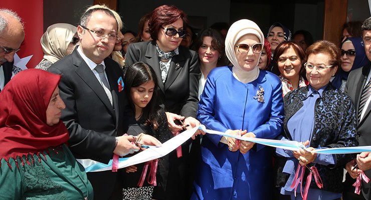 DAP Holding’in Sürmene’de yaptırdığı okul açıldı