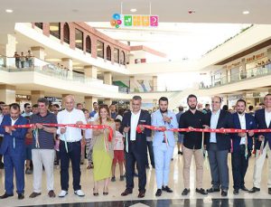 Manavgat’ın ilk AVM’si Novada açıldı
