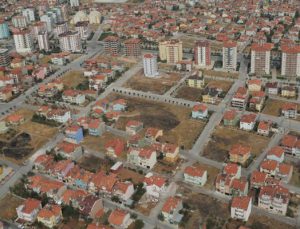 Uşak Belediyesi akaryakıt istasyonu imarlı arsa satıyor