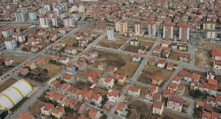 Uşak Belediyesi akaryakıt istasyonu imarlı arsa satıyor