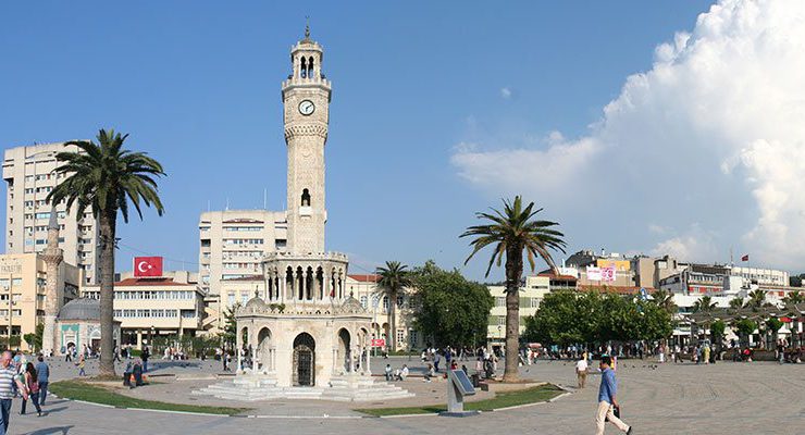 İzmir’de 35,3 milyonluk 4 gayrimenkul satılıyor