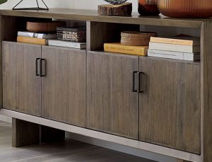 Crate and Barrel’da herkese uygun bir büfe var