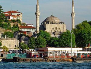 Üsküdar Yavuztürk’de 2B sorunlu evlerin tapuları dağıtıldı