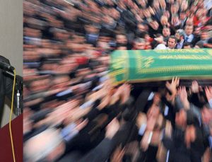 T. Yüksel Onaran yaşama veda etti