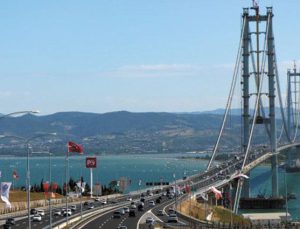 Osmangazi Köprüsü’nden 8 günde 760 bin araç geçti