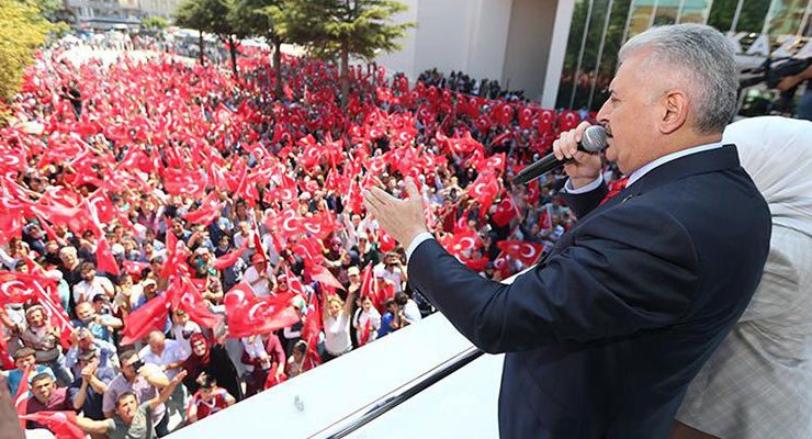 Binali Yıldırım: Şehirdeki askeri birlikleri kaldıracağız