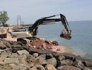 Kocaeli’nde denize dolgudan elde edilen arsa satılıyor