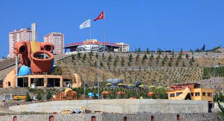 İzmir Karabağlar’da 280 konut ve 33 dükkan yaptırılacak