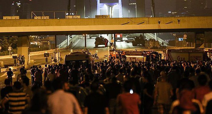 Şehit yakınları ve gazilere 94 bin lira faizsiz konut kredisi