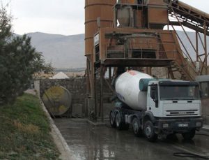 Özışık İnşaat, Niğbaş’taki hisselerini 50 bin liraya sattı