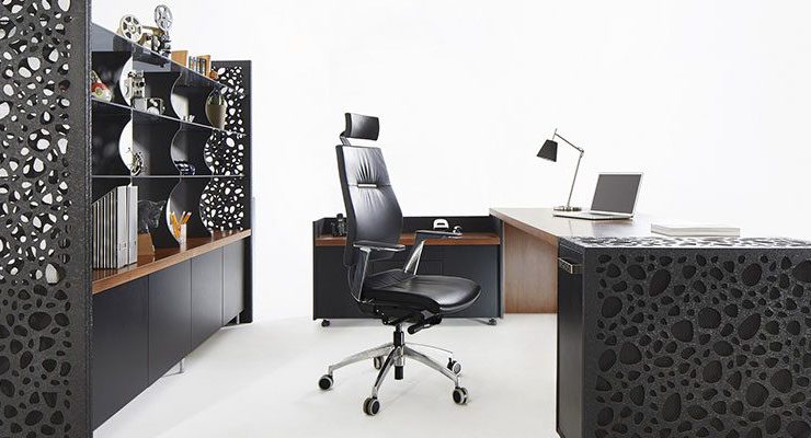 Ofisci, Black Pearl’ü yönetici odaları için tasarladı