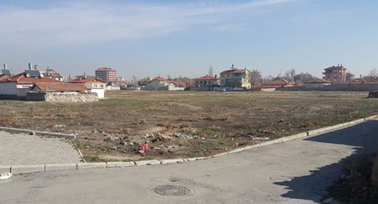 Konya Vakıflar bina yaptırıp 33 yıl kiraya verecek