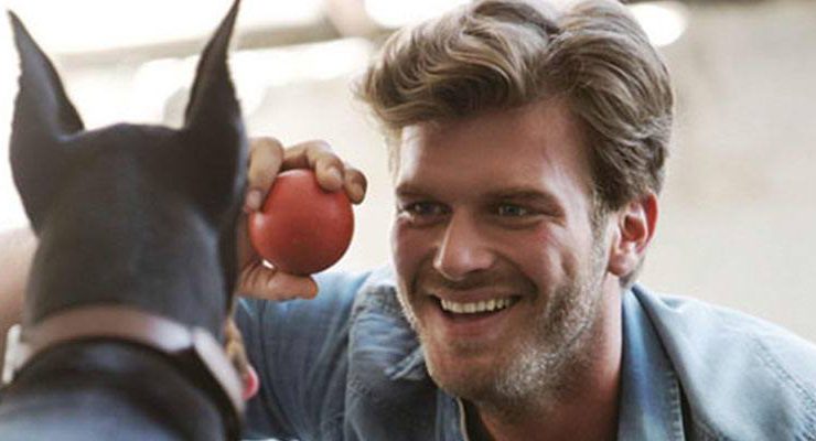 Bağdat Caddesi Kıvanç Tatlıtuğ’u kendine çekti