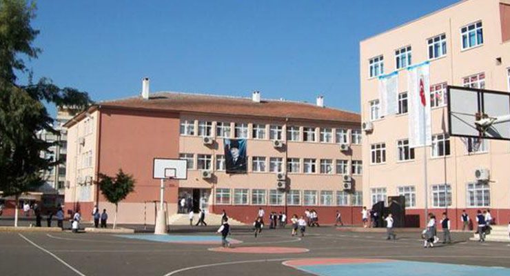 Başiskele Belediyesi ilköğretim tesisi alanı satıyor