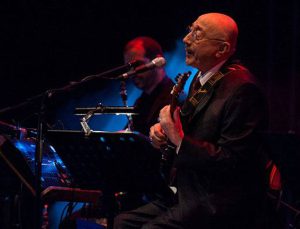 UNIQ İstanbul’da Özdemir Erdoğan’la İkinci Bahar Konseri