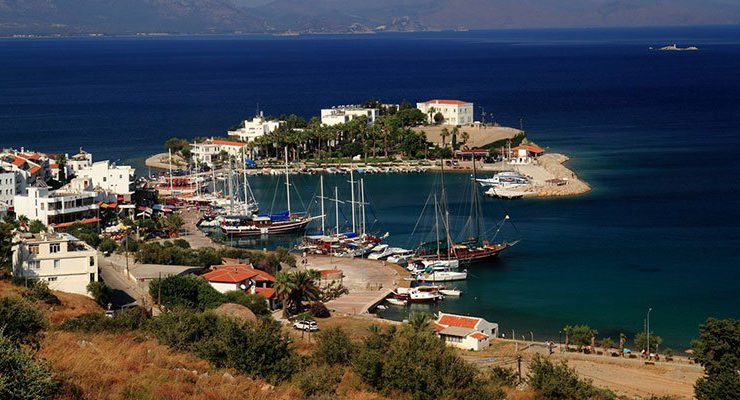 Datça’da 7 milyon TL’ye 3,5 dönüm arsa