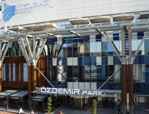 Karadeniz Ereğli’nin yeni AVM’si Özdemir Park açıldı