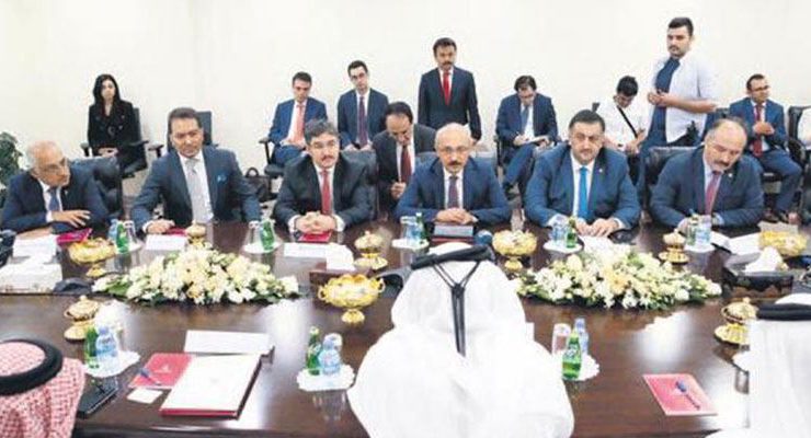 Bakan Elvan: Katar’ı Dünya Kupası’na Türk firmaları hazırlasın