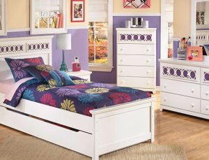 Ashley Furniture’dan okula dönüş indirimi