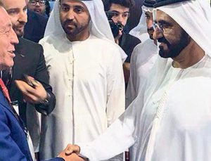 Dubai Emiri Al Maktum Ağaoğlu standını ziyaret etti