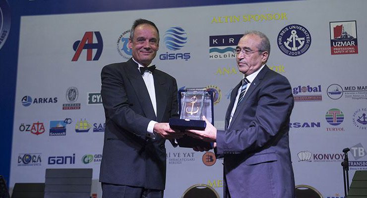 İDO, denizin Oscar’ı Altın Çıpa’da ödül aldı