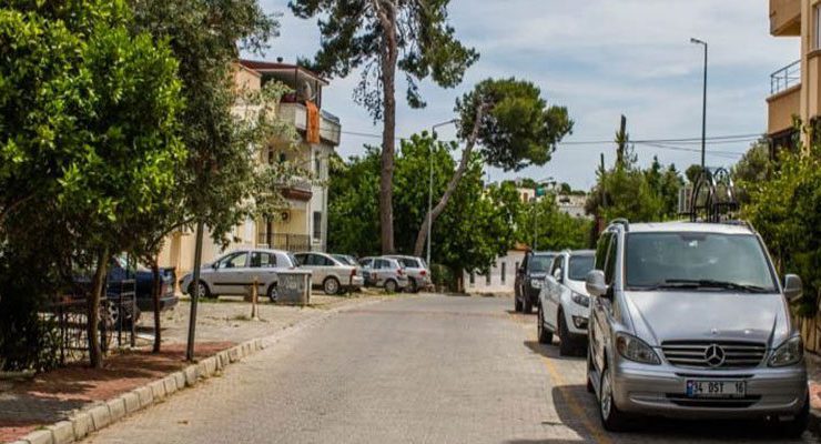 Didim’de 2,1 milyon TL’ye iki arsa