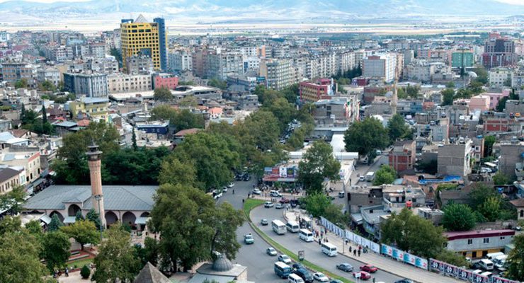 Onikişubat’ta 2,4 milyon TL’ye satılık 4,2 dönüm arsa