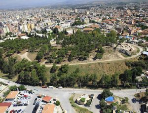 Adana Mersin Yolu üzerinde icradan satılık 57 dönümlük tarla!