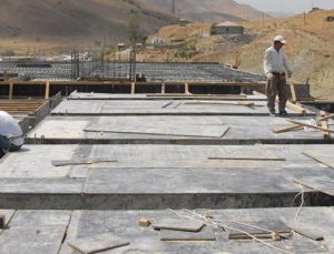 Yüksekova 2,5 milyar lirayla küllerinden yeniden inşa edilecek