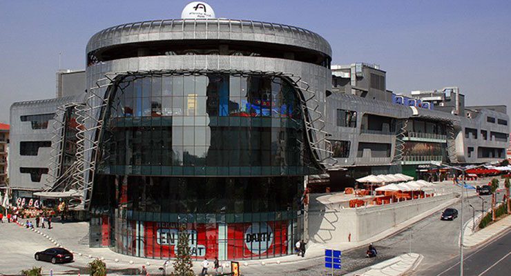 A Plus AVM’deki miras kavgası mahkemeye taşındı