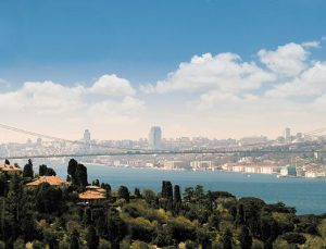 İBB şehir genelinde 43 yapı, meydan ve yeşil alanı düzenleyecek