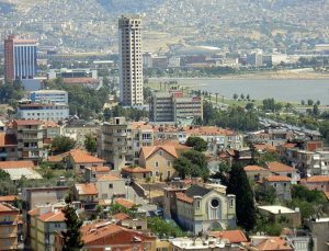 İzmir’de 53,7 milyon TL’lik arsa satışı
