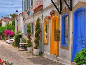 İngiliz Daily Mail Alaçatı’ya övgüler düzdü