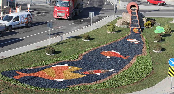 Bağcılar kışa 1 milyon 93 bin çiçekle giriyor