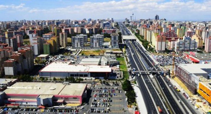Beylikdüzü’nde 31,8 milyon TL’ye satılık 3 arsa